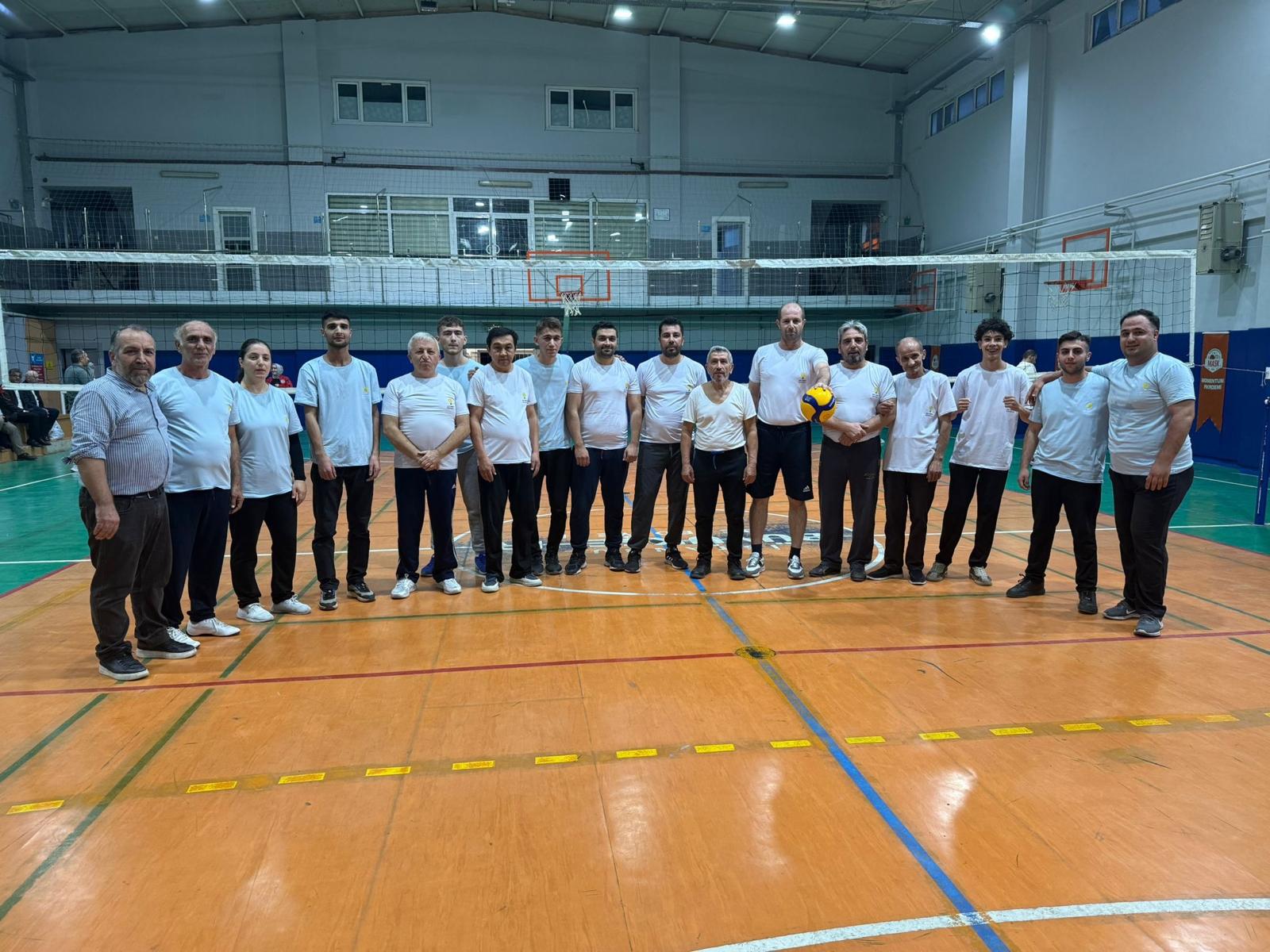 Mahalleler Arası Voleybol Turnuvası Başladı.