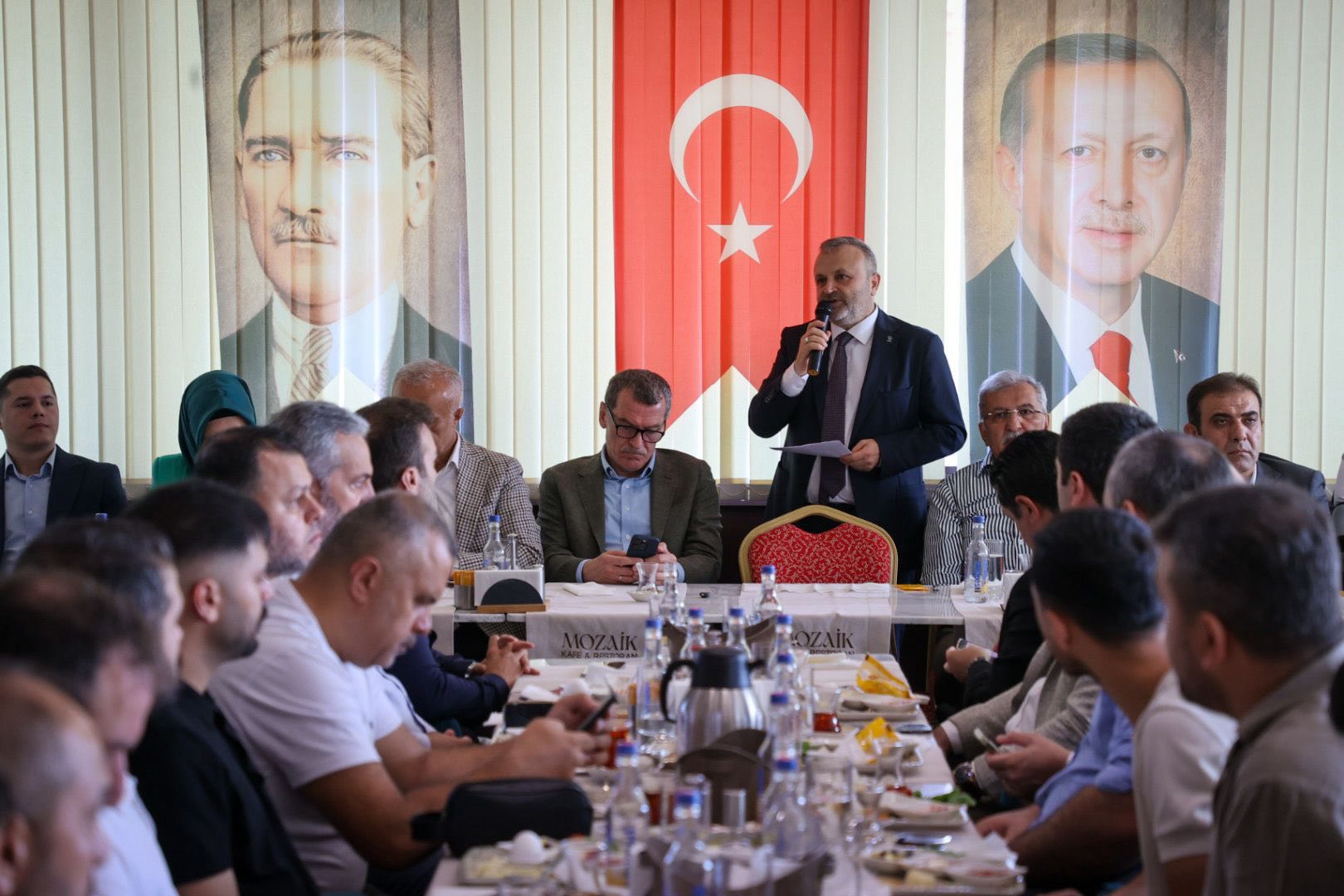 Kuruluşumuzun 24. yılında; Kurucularımız ve ilçe yöneticilerimizle omuz omuza, gönül gönüle bir araya geldik.