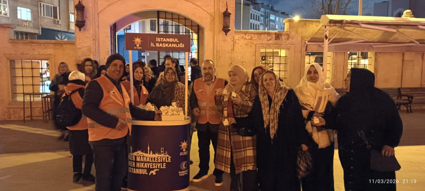 Mübarek Ramazan-ı Şerif’te teravih namazı sonrası Seyitnizam Camii’nde