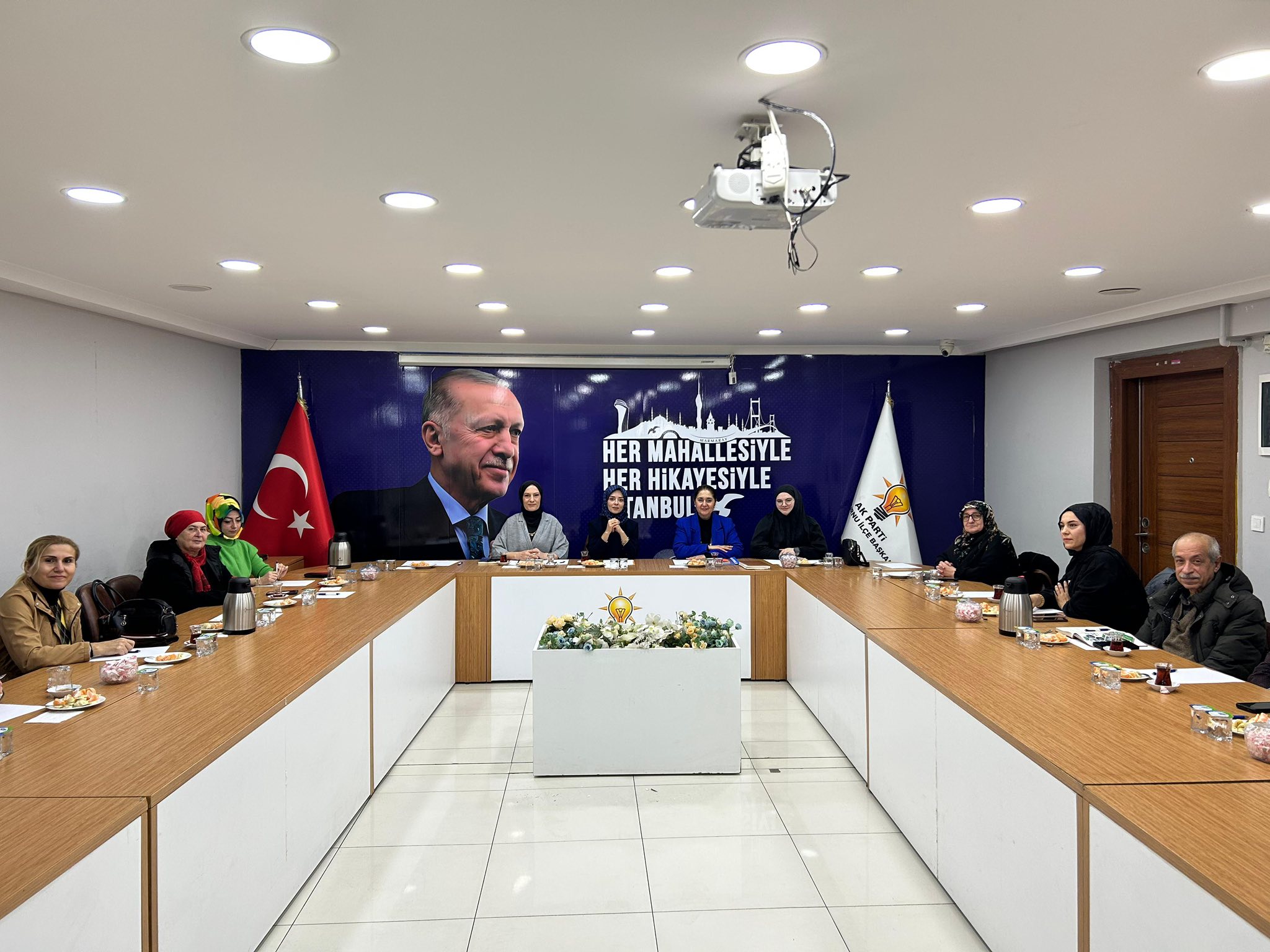 3 Kademe ve Mahalle Sekreterya Birim Başkanları Toplantısı