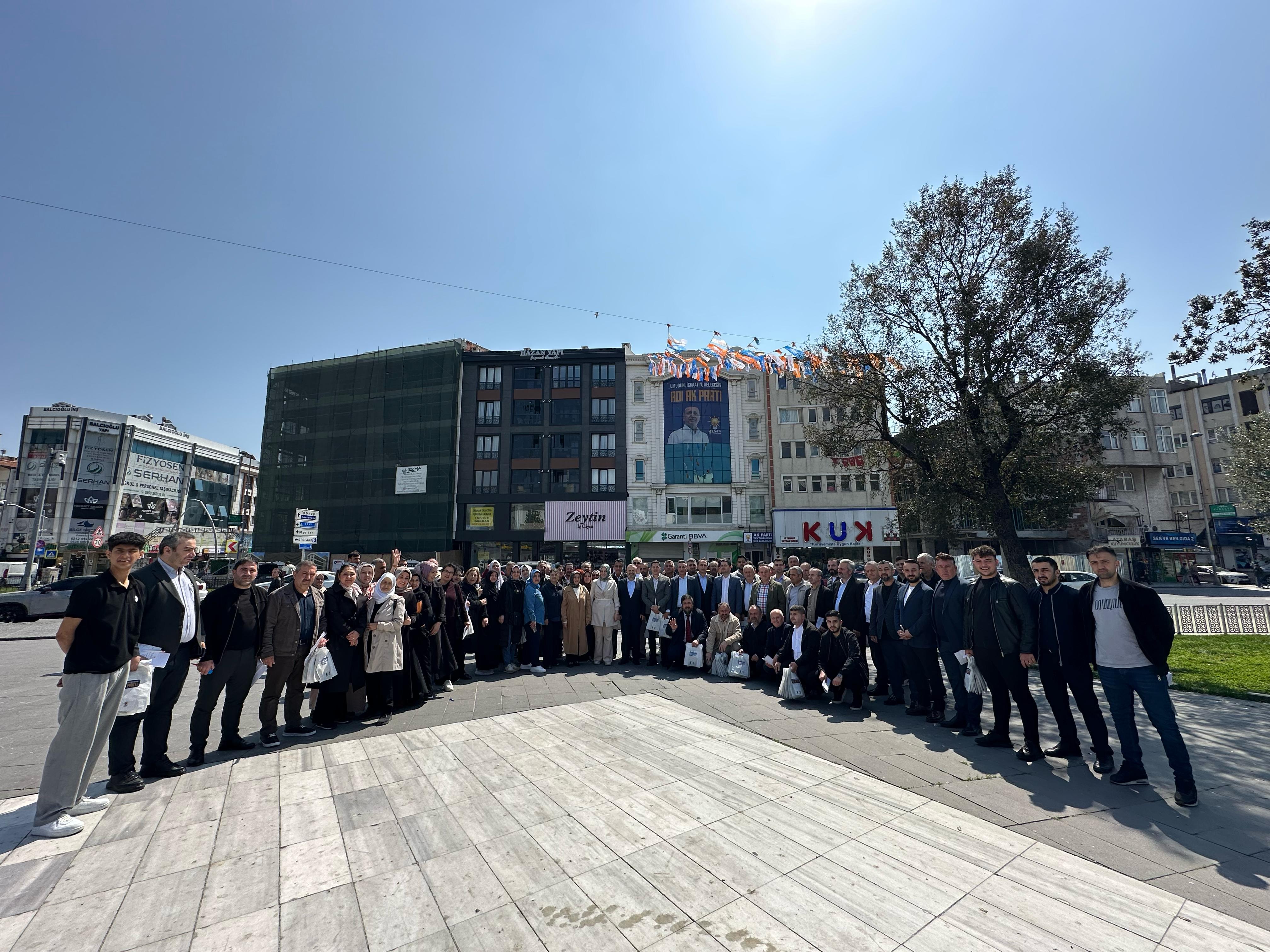 Çalmadık Kapı Bırakmıyoruz.