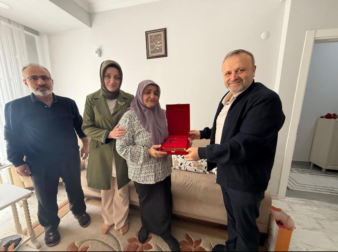 Şehit ailelerimiz, şehitlerimizin bizlere emanetidir