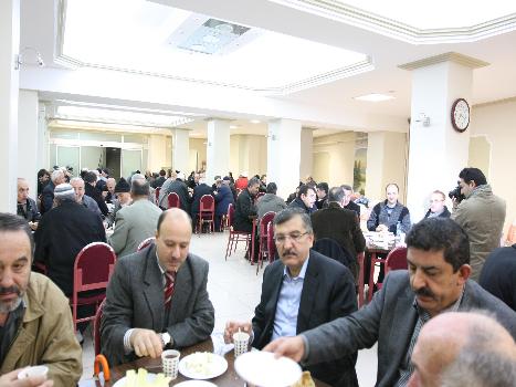 DURMAK YOK SABAH KAHVALTI PROGRAMLARINA DEVAM 